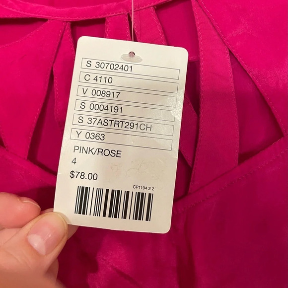 Maeve - Anthropologie | Women's Magenta Pink Lightweight Cutout Blouse Size 4 - Picture 3 of 6